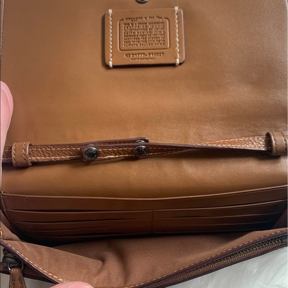 Coach x Keith Haring Leather Crossbody Clutch - Picture 5 of 7